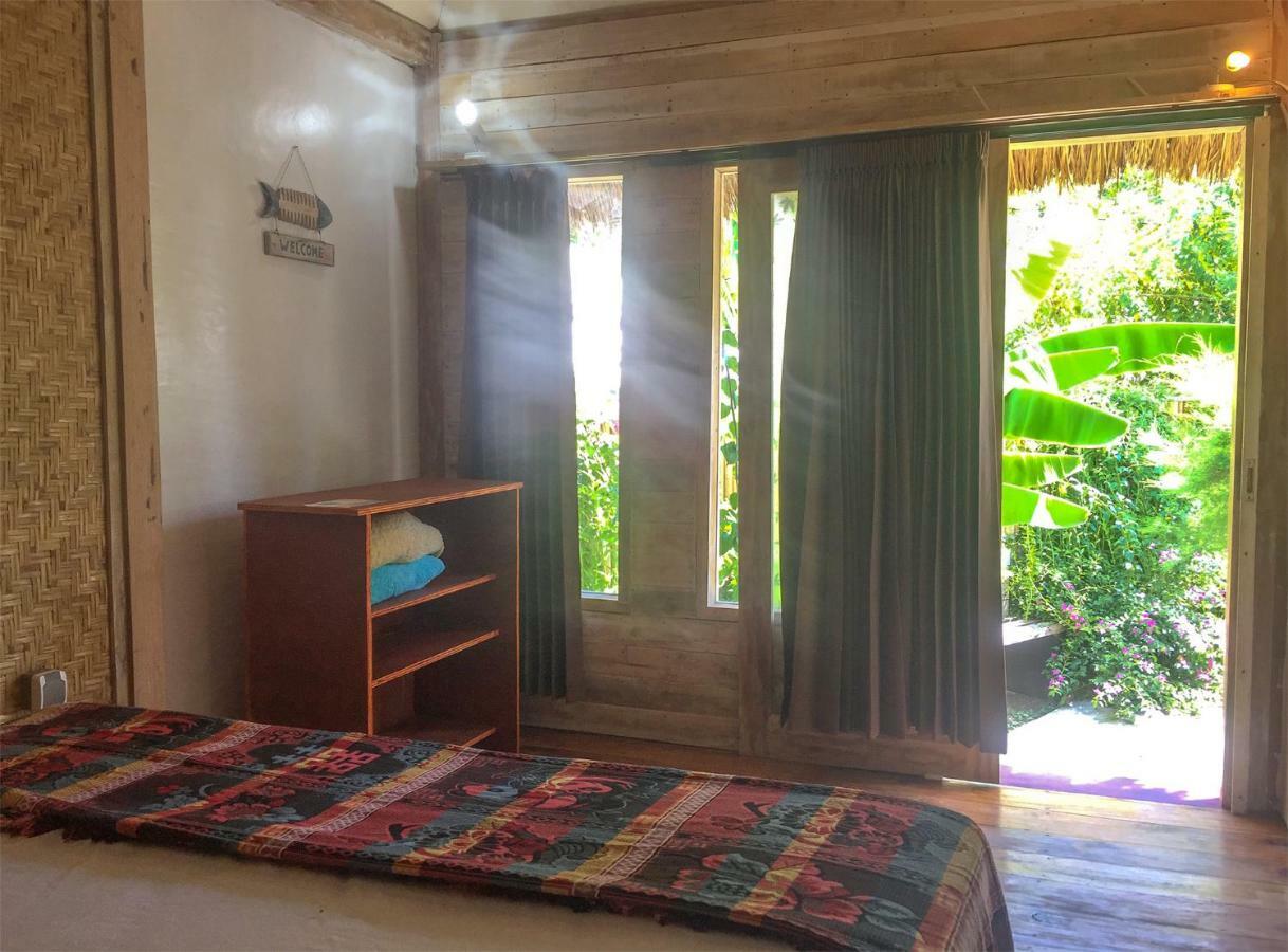 The Huts Villa Gili Trawangan Exterior photo