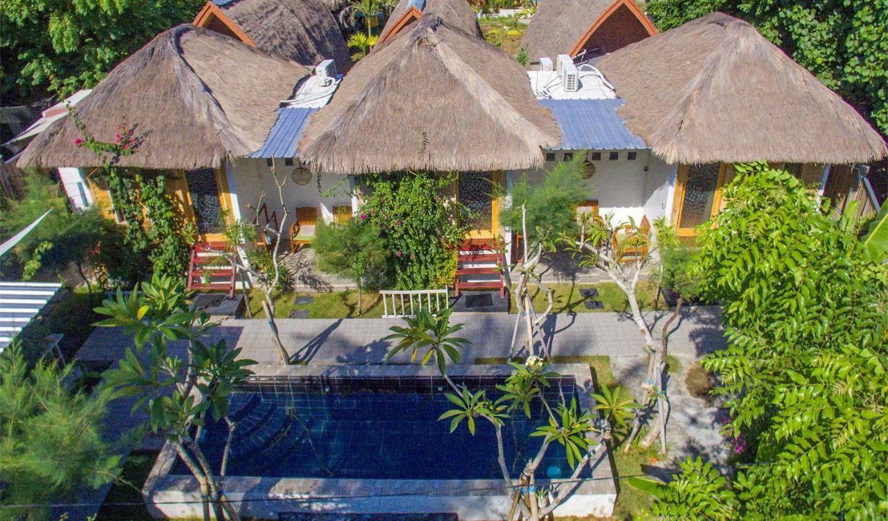 The Huts Villa Gili Trawangan Exterior photo